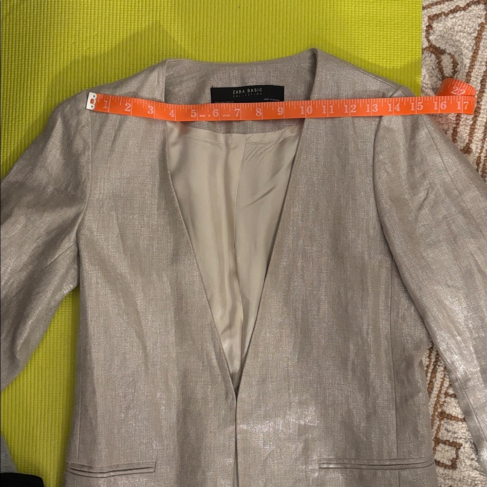 🤍🩶ZARA Silver Linen Blazer - Picture 12 of 13